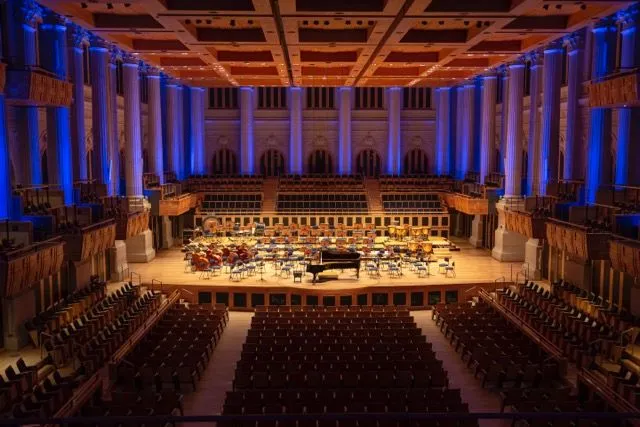 Palco da Sala São Paulo visto do balcão mezanino